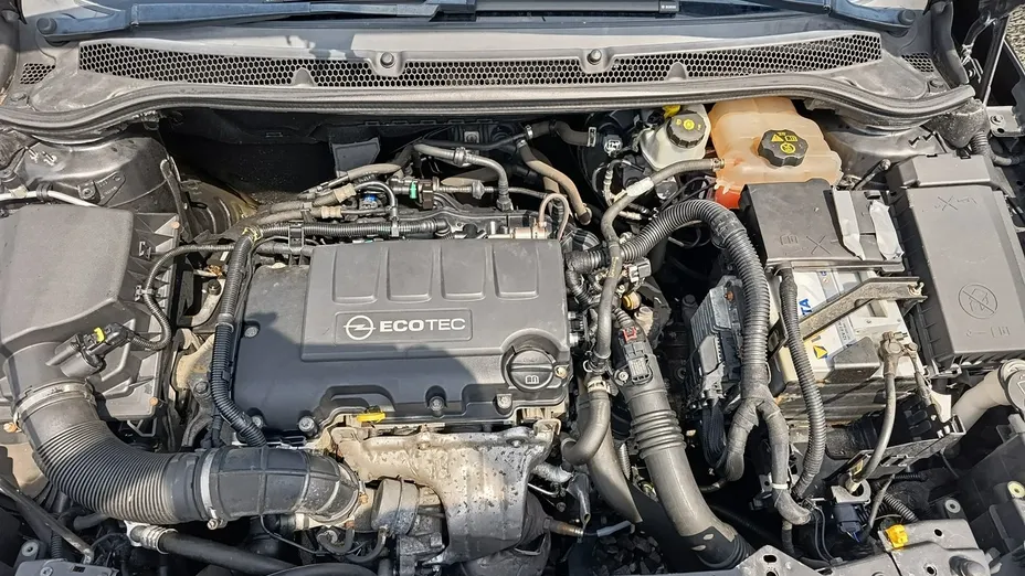 OPEL Astra -