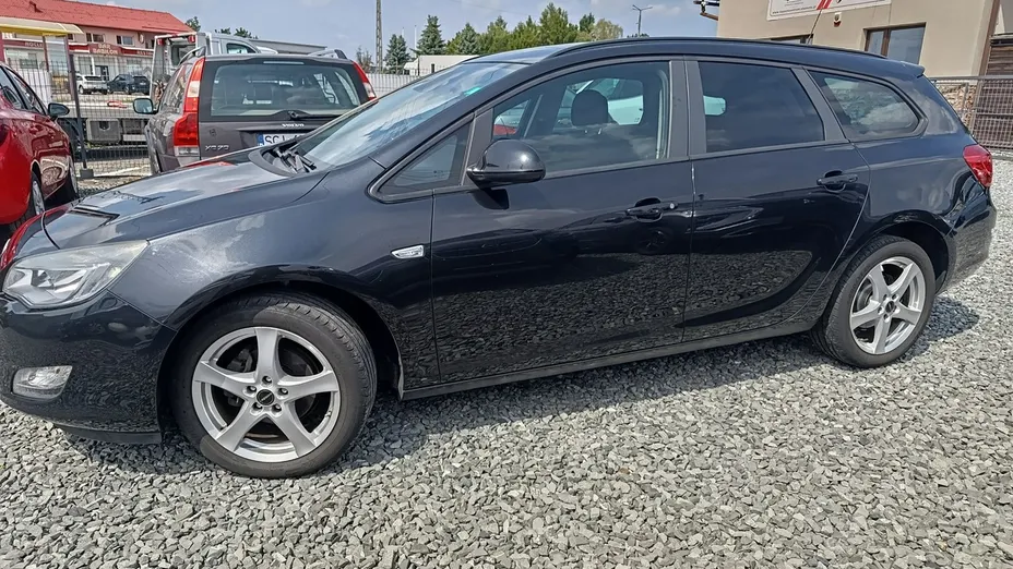 OPEL Astra -