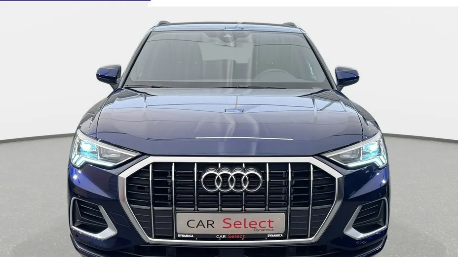 AUDI Q3 -