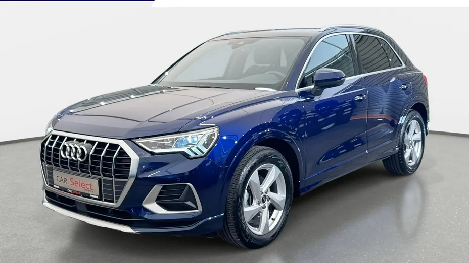 AUDI Q3 -