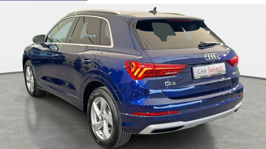 AUDI Q3 -