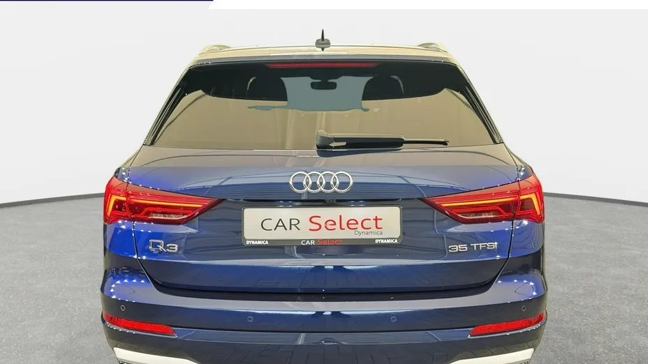 AUDI Q3 -
