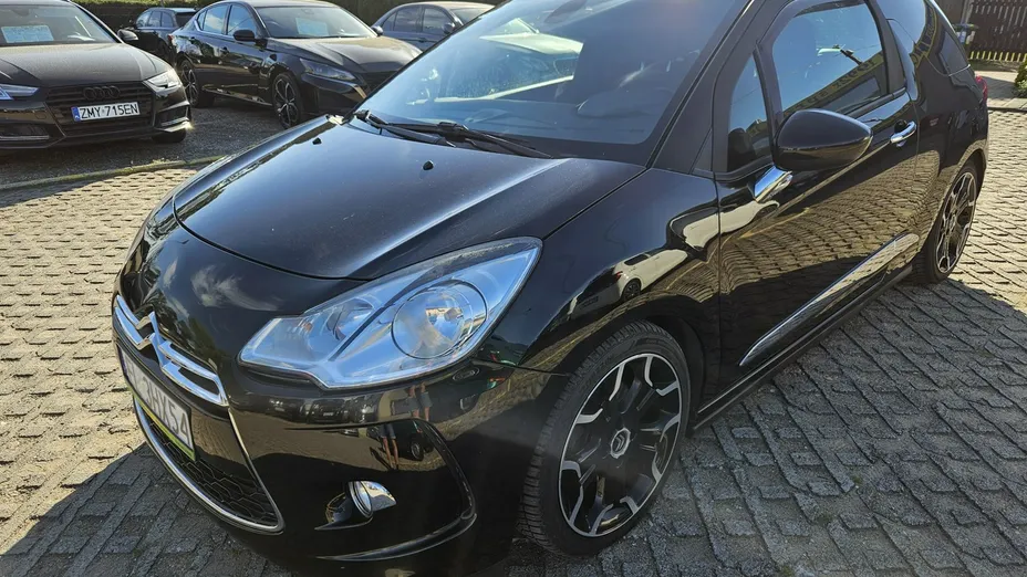 CITROEN DS3 -