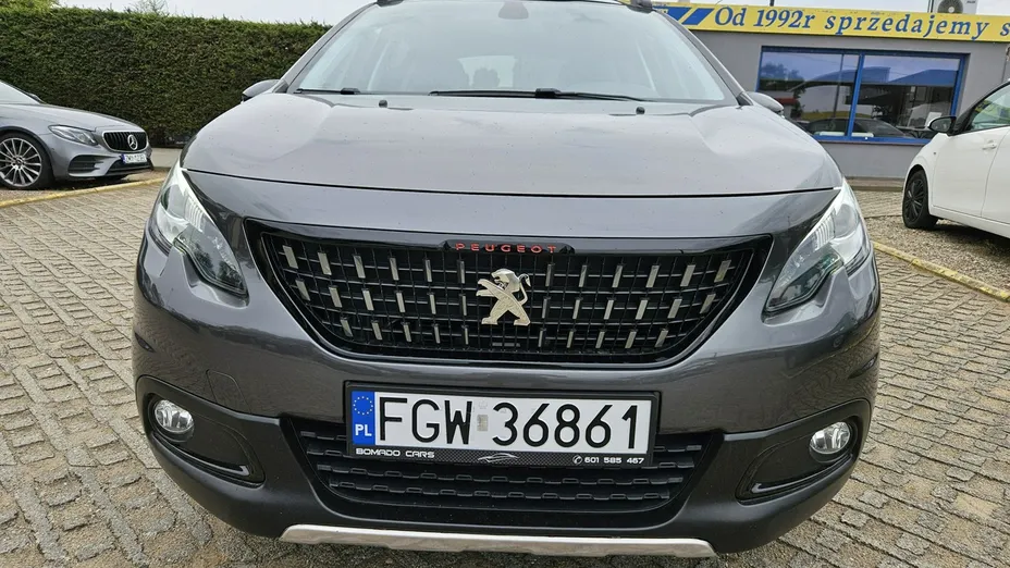 PEUGEOT 2008 -