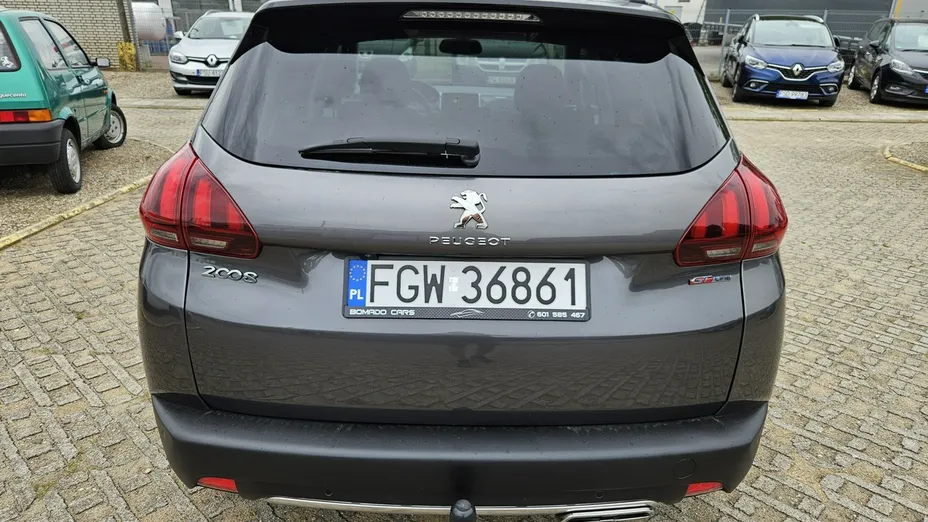 PEUGEOT 2008 -