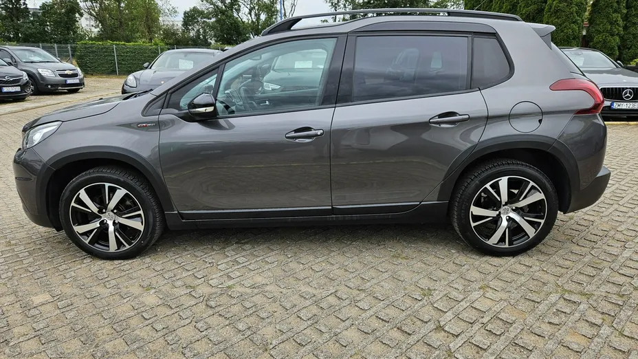 PEUGEOT 2008 -