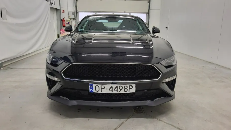 FORD Mustang -