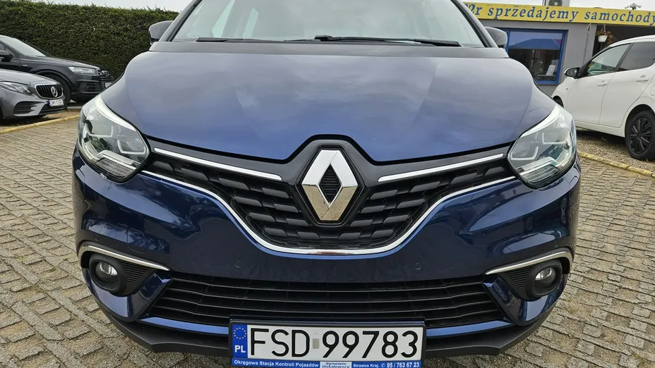 RENAULT Grand Scenic -