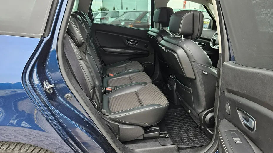 RENAULT Grand Scenic -