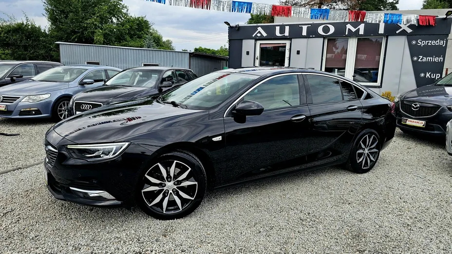 OPEL Insignia -