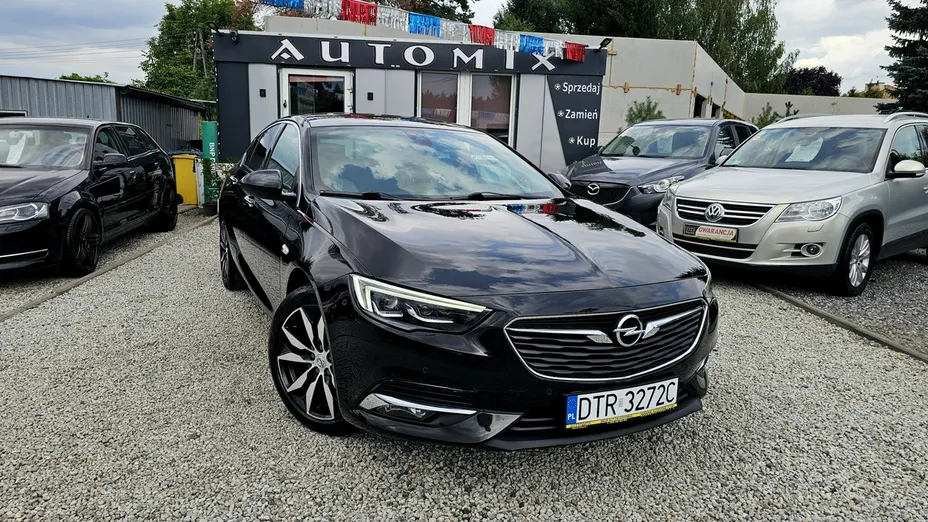 OPEL Insignia -