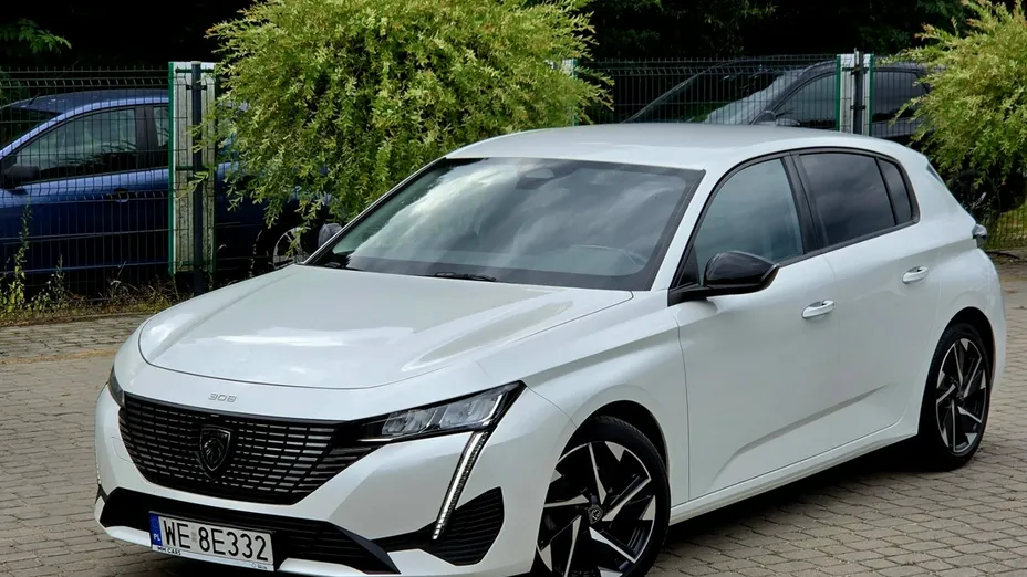 PEUGEOT 308 -