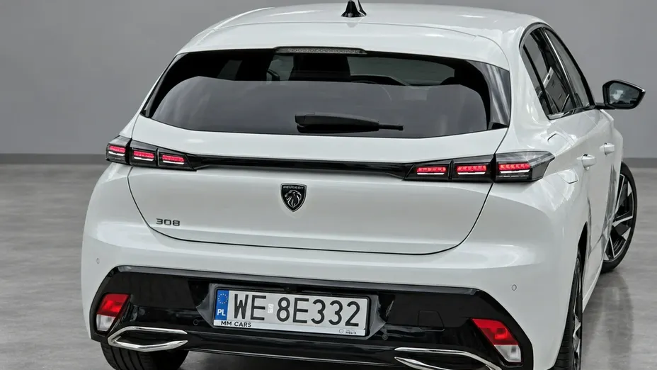 PEUGEOT 308 -