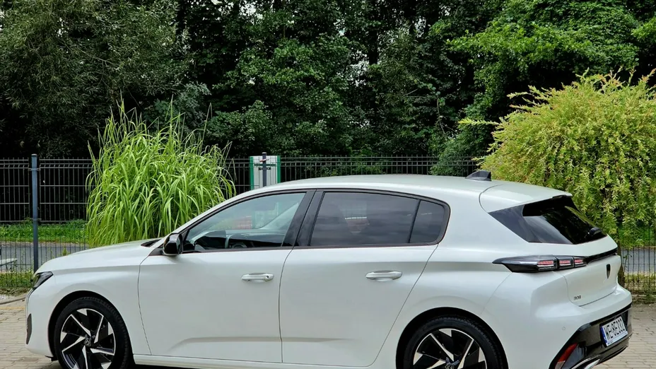 PEUGEOT 308 -