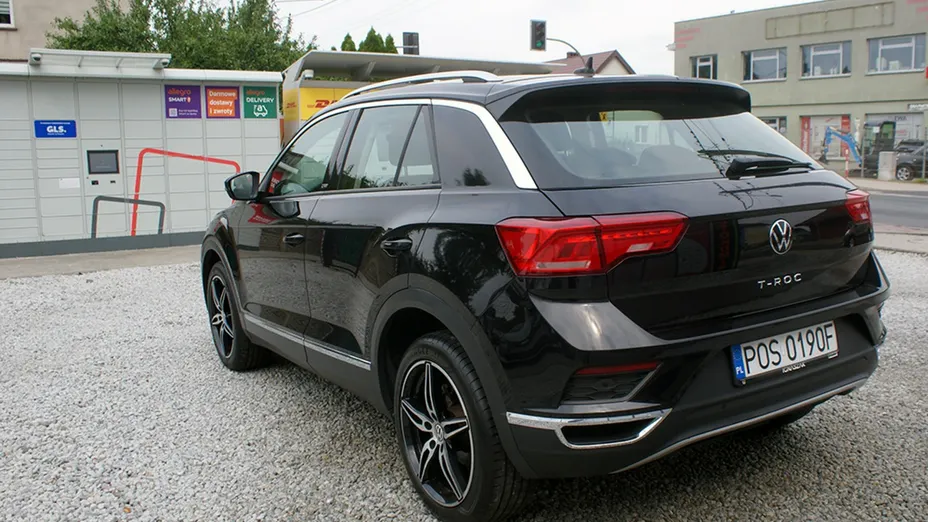 VOLKSWAGEN T-ROC -