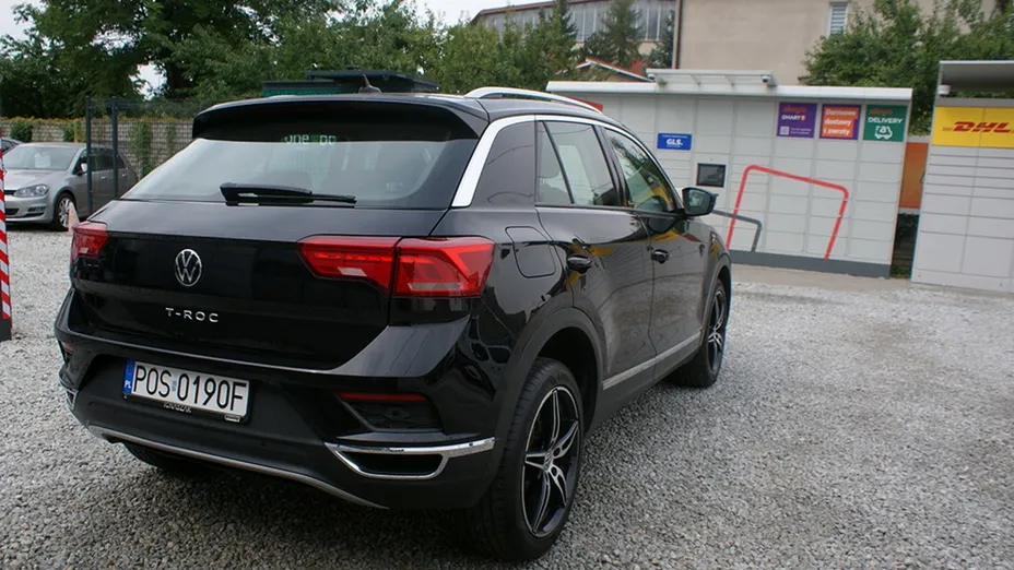 VOLKSWAGEN T-ROC -