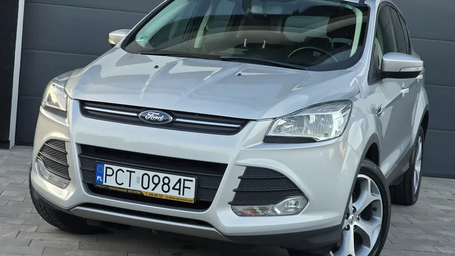 FORD Kuga -