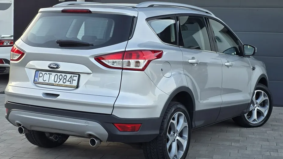 FORD Kuga -