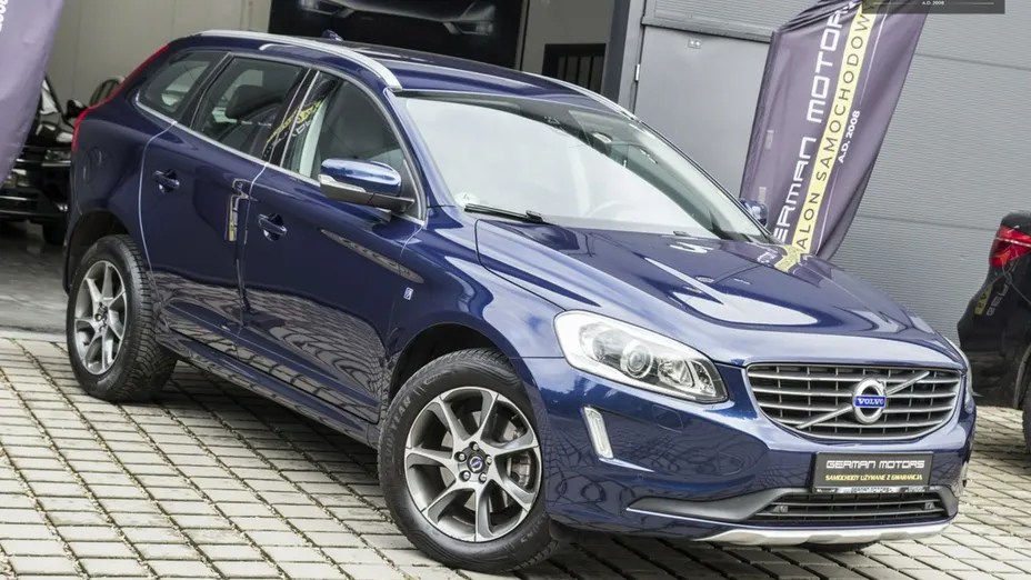 VOLVO XC60 -