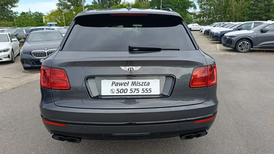 BENTLEY Bentayga -