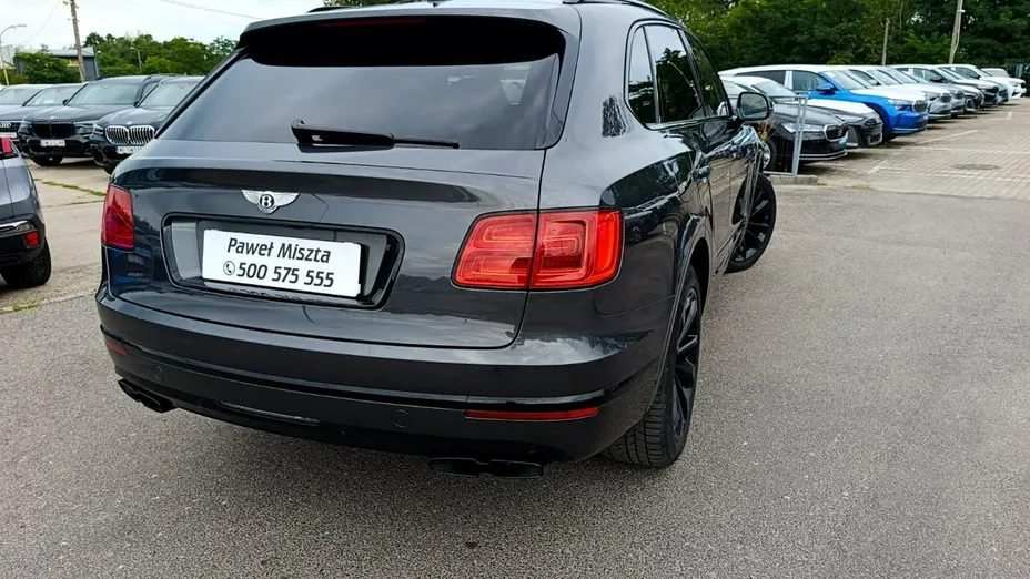BENTLEY Bentayga -