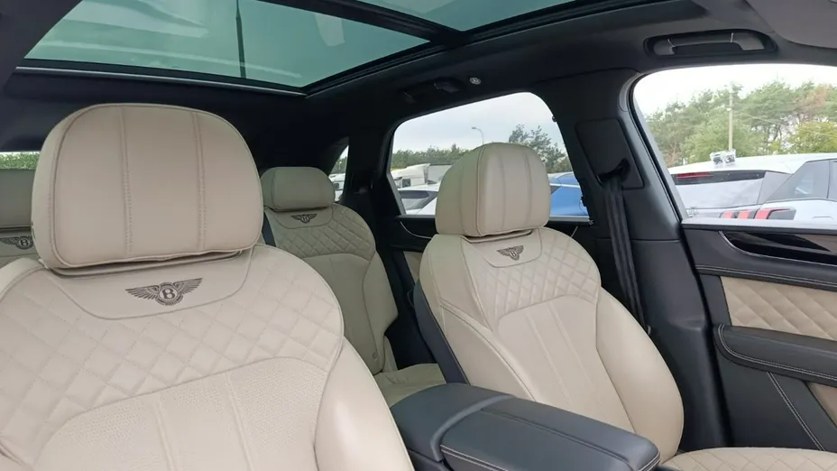 BENTLEY Bentayga -