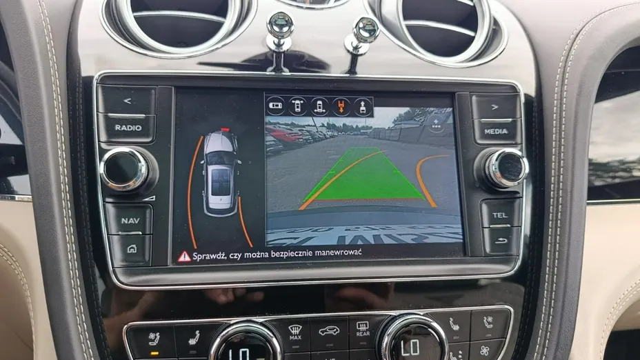 BENTLEY Bentayga -