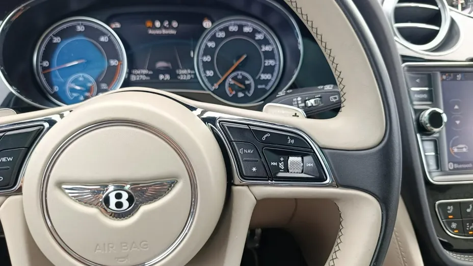 BENTLEY Bentayga -