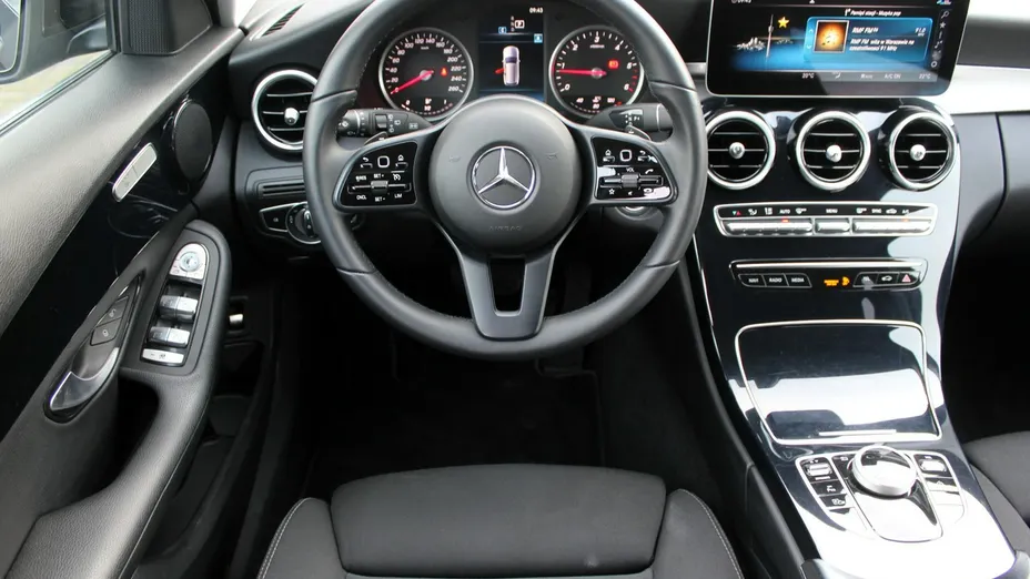MERCEDES-BENZ C Klasa -