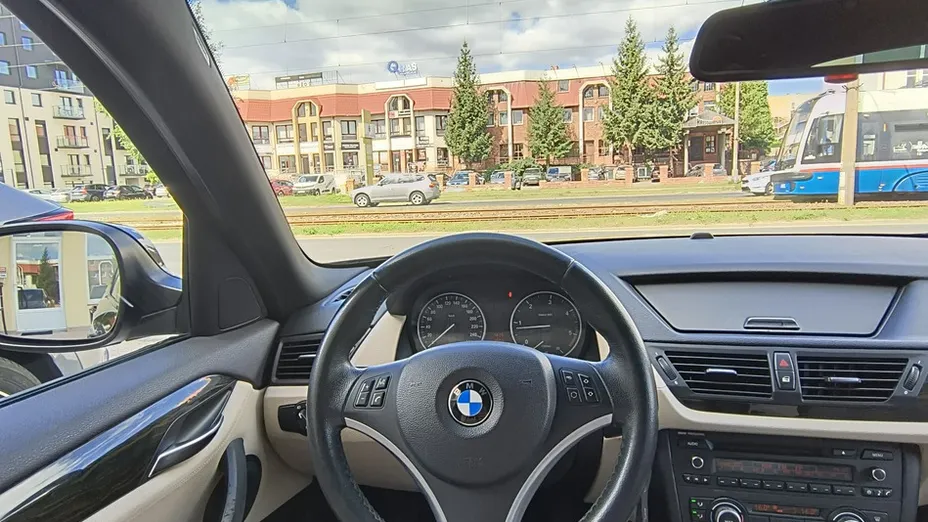 BMW X1 -