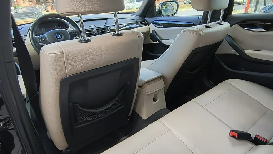 BMW X1 -