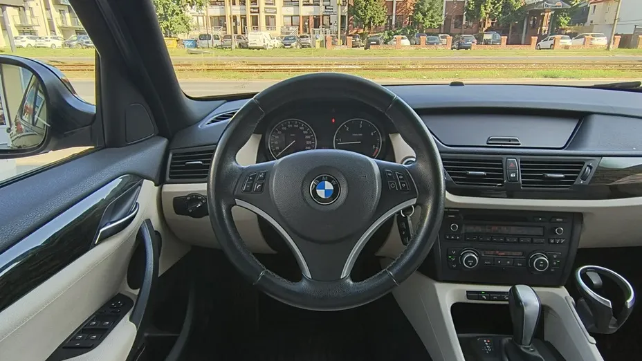 BMW X1 -