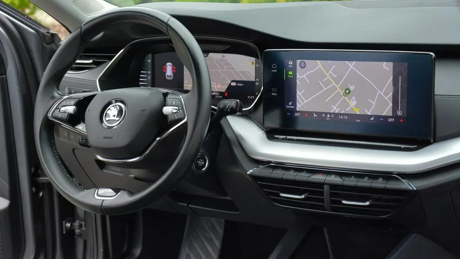 SKODA Octavia -