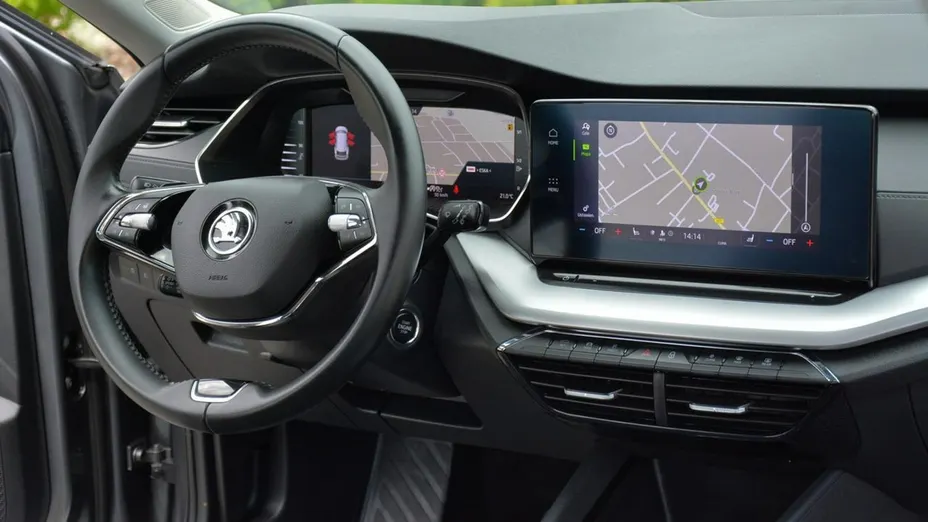 SKODA Octavia -