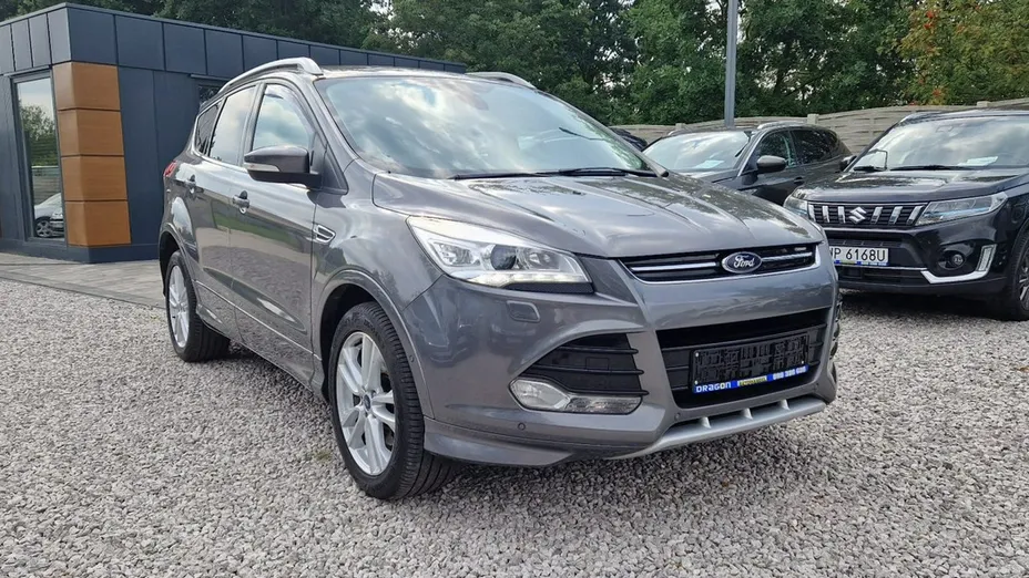 FORD Kuga -