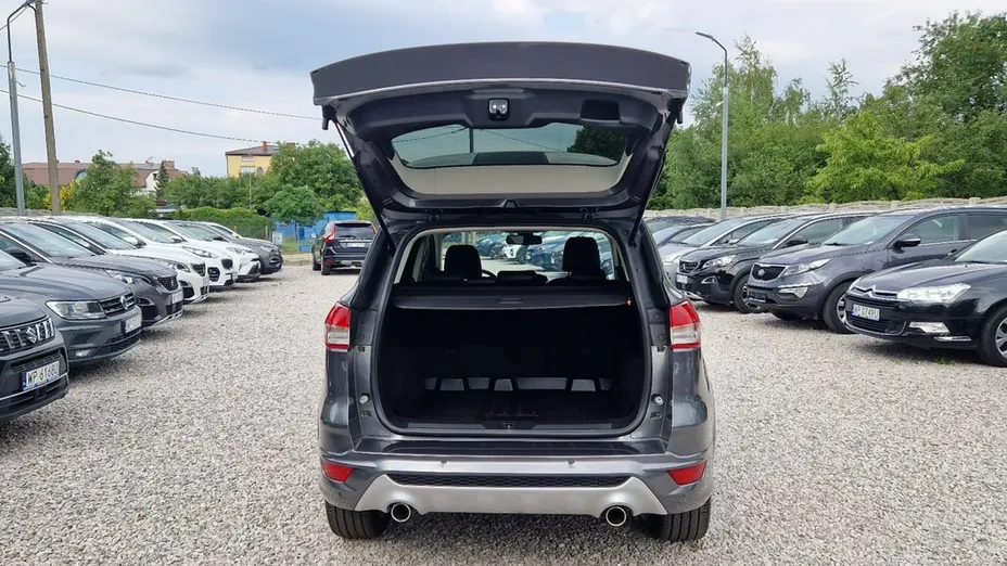 FORD Kuga -