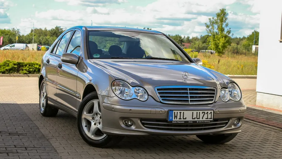 MERCEDES-BENZ C Klasa -