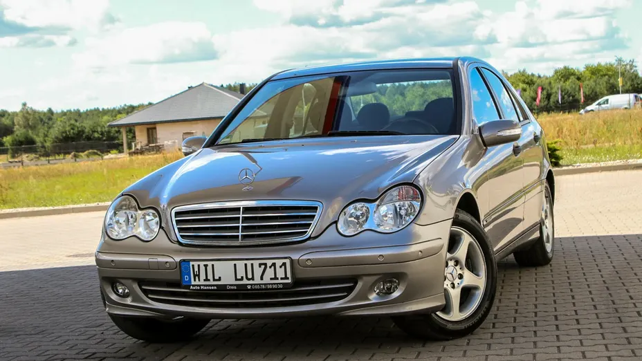 MERCEDES-BENZ C Klasa -