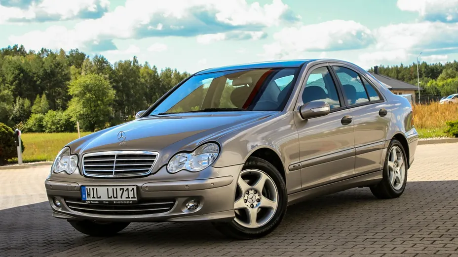 MERCEDES-BENZ C Klasa -