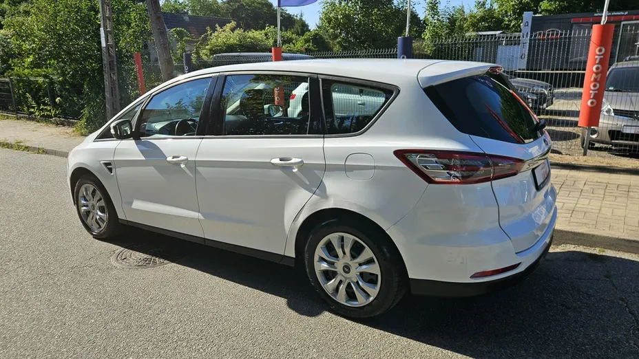 FORD S-MAX -