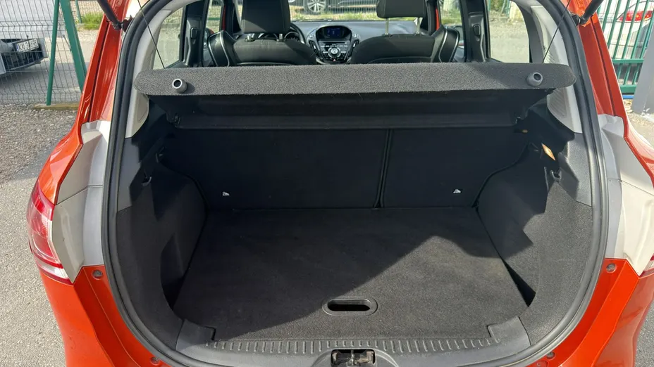 FORD B-MAX -