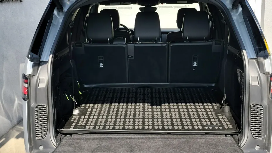 LAND ROVER Discovery -