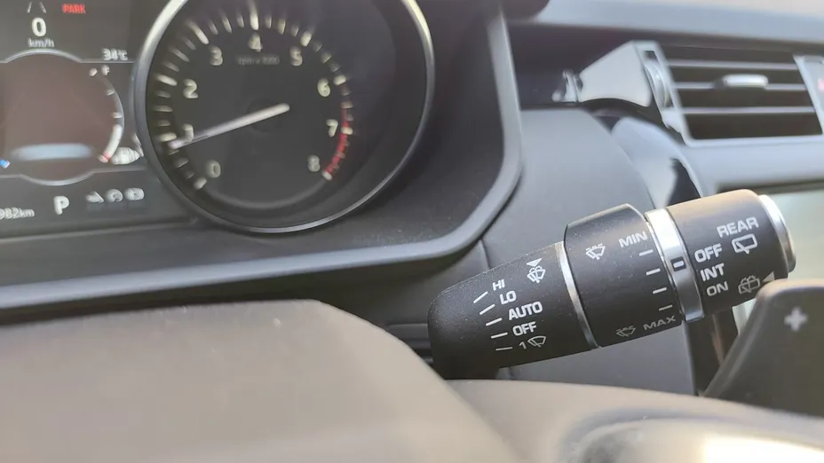 LAND ROVER Discovery -