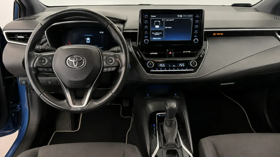 TOYOTA Corolla -