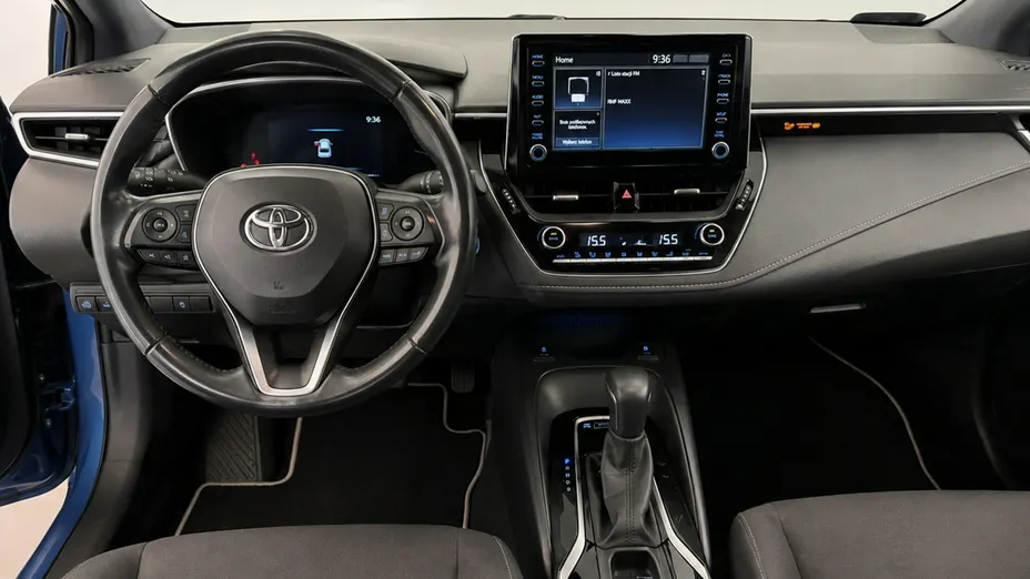 TOYOTA Corolla -