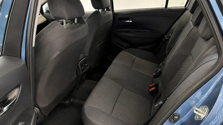 TOYOTA Corolla -