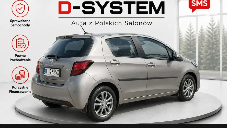 TOYOTA Yaris -