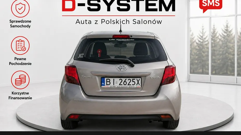 TOYOTA Yaris -