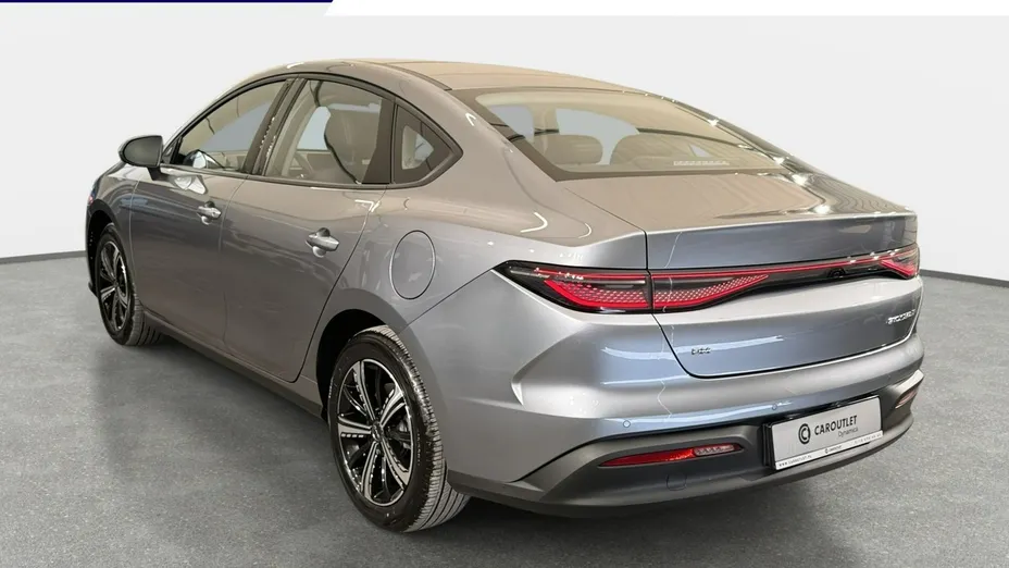 BYD Seal 5 -