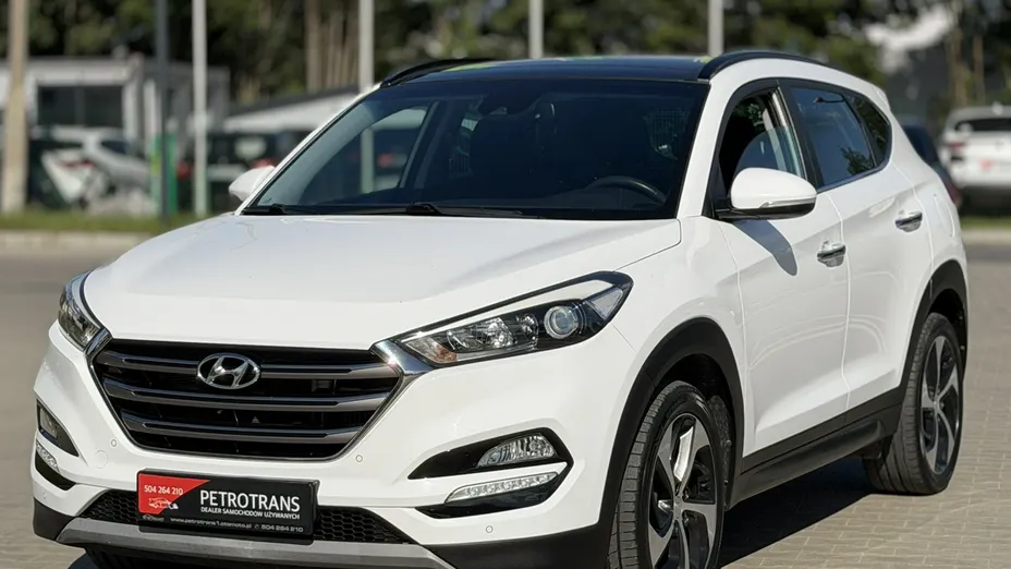 HYUNDAI Tucson -